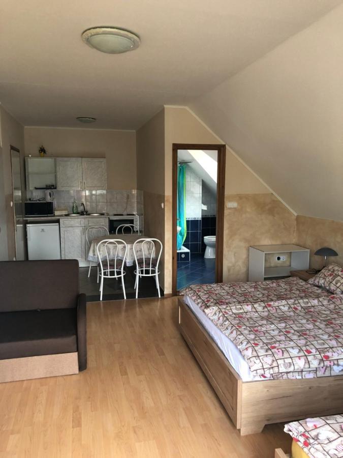 Imre Apartman Hajdúszoboszló Exteriér fotografie