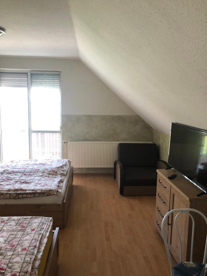 Imre Apartman Hajdúszoboszló Exteriér fotografie