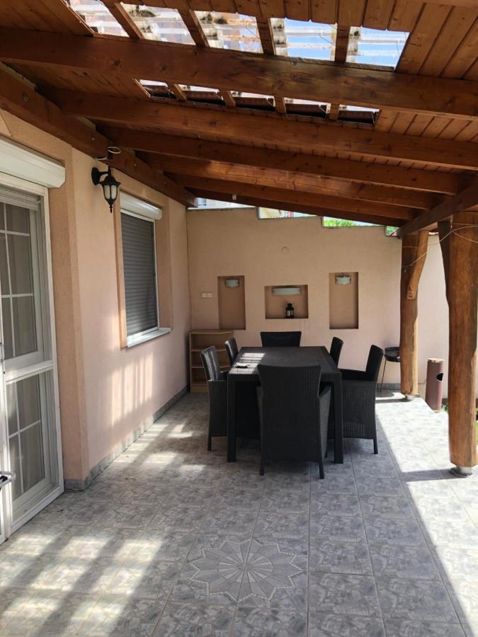 Imre Apartman Hajdúszoboszló Exteriér fotografie